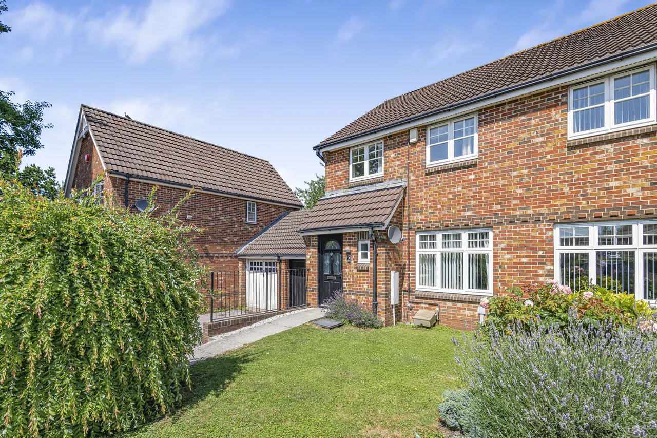 Shaw Gardens, Hengrove, Bristol, BS14 9TP, photo 3