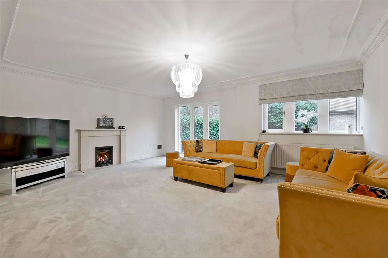 Bell Barn Road, Bristol, BS9, photo 3