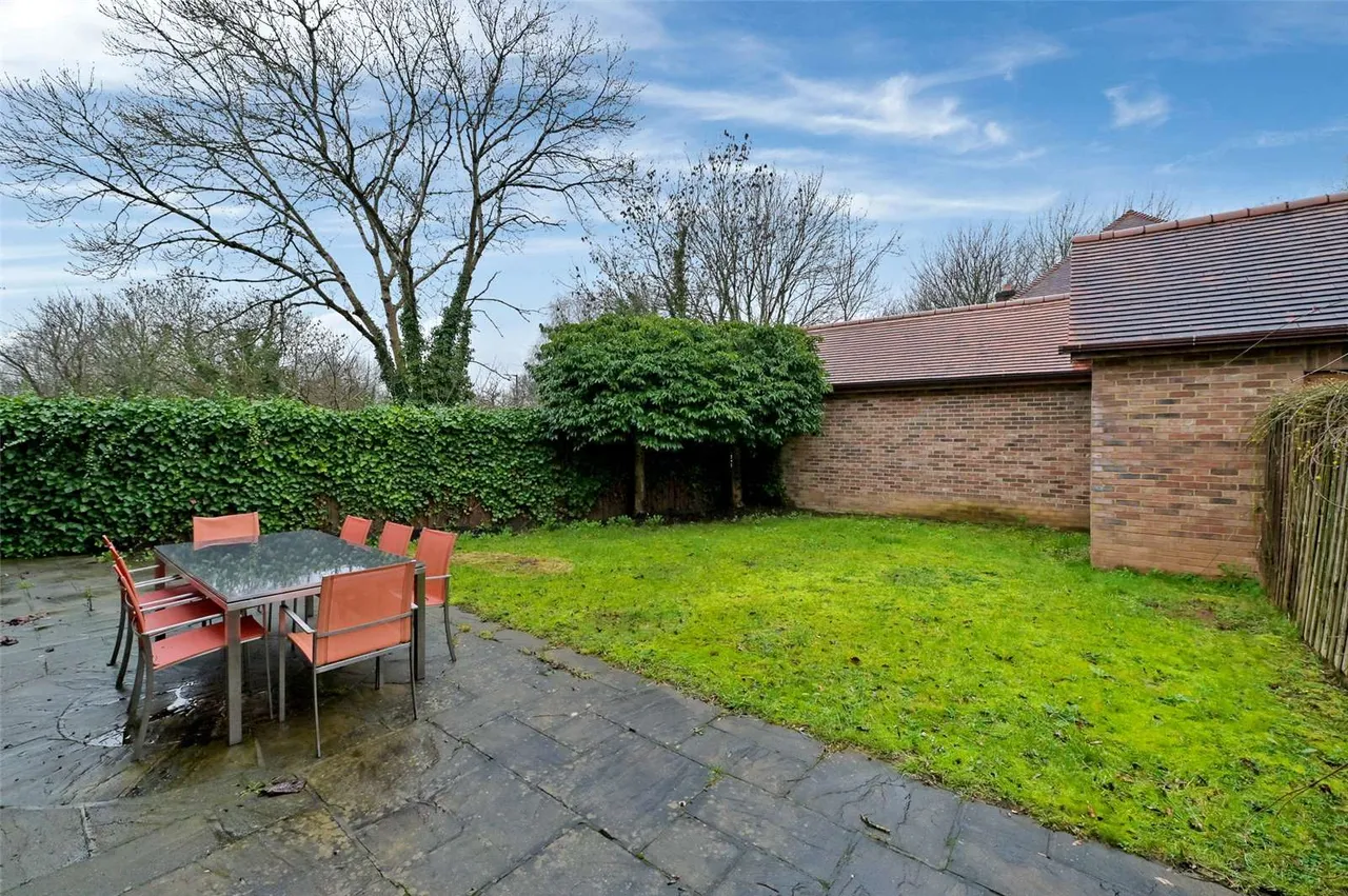 Bell Barn Road, Bristol, BS9, photo 14