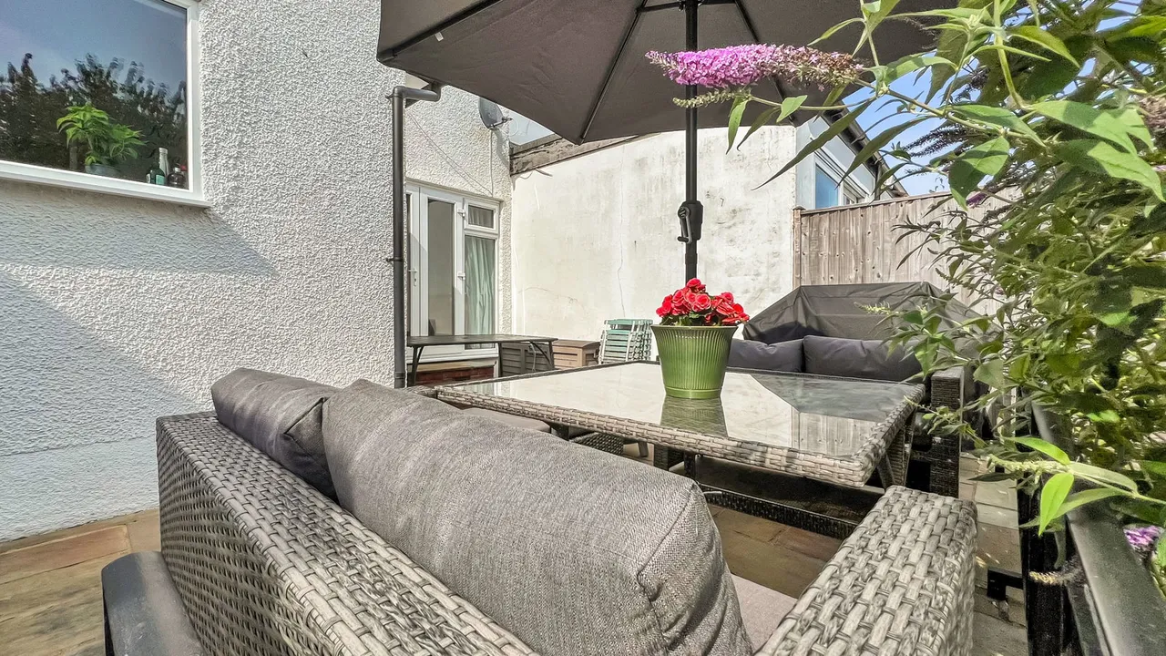 Coulsdon, Surrey, photo 18