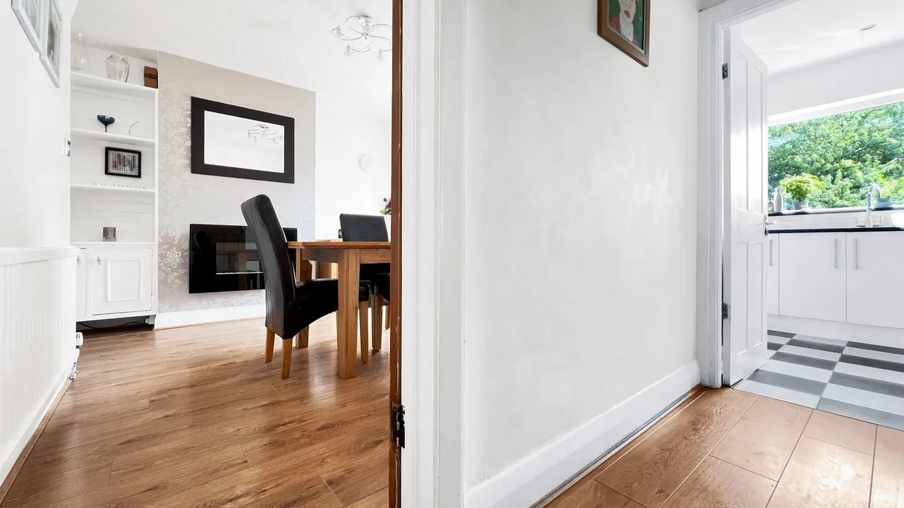 Coulsdon, Surrey, photo 9