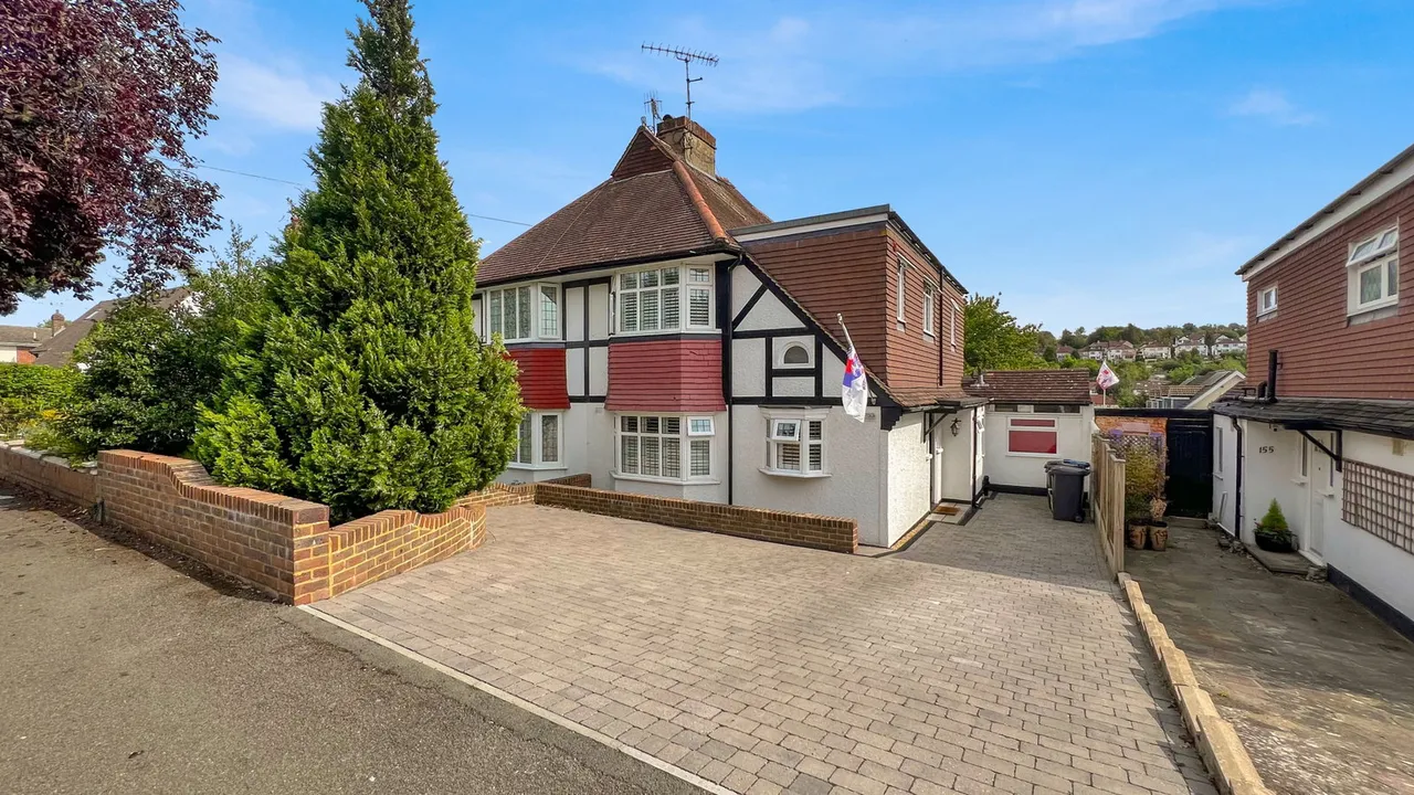 Coulsdon, Surrey, photo 22