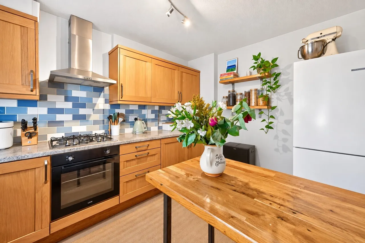 Albion Avenue, London, SW8, photo 8