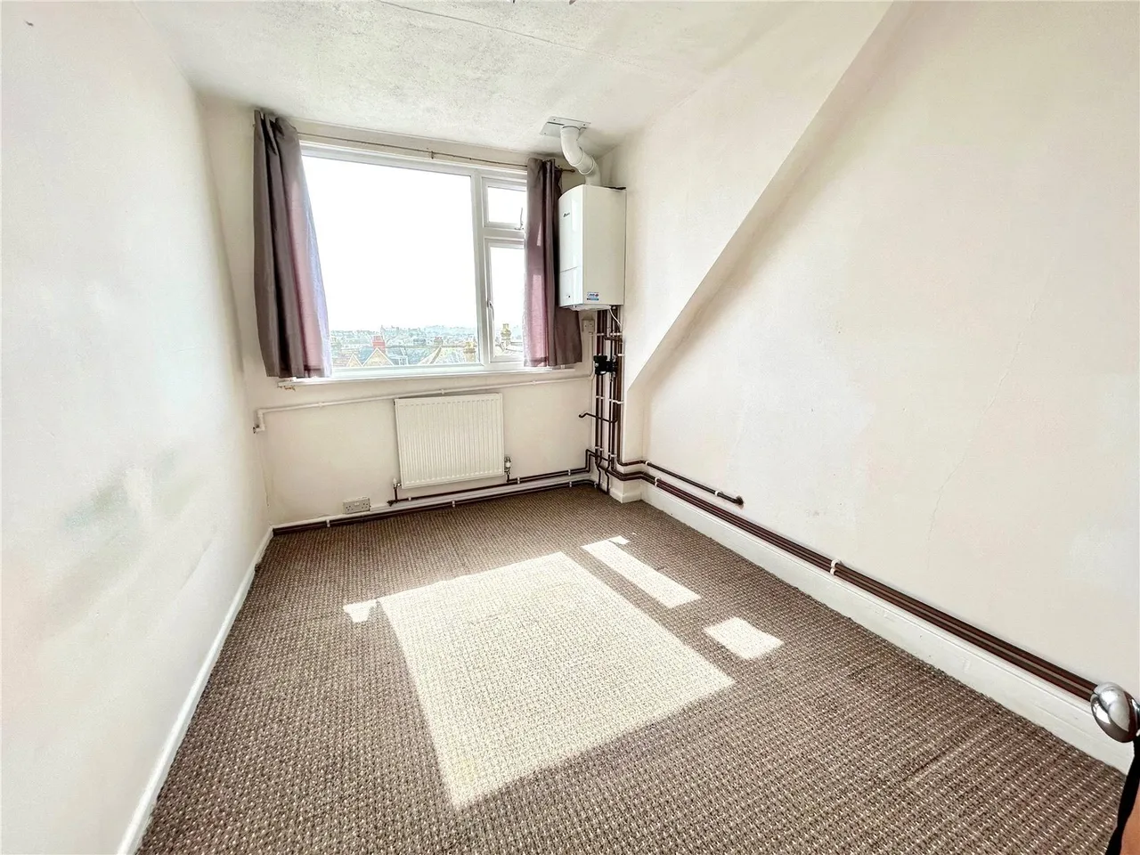 Carlton Road South, Weymouth, DT4, photo 8