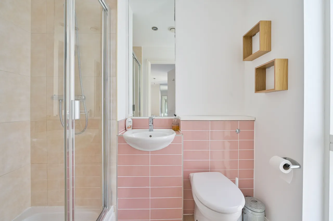 13 Roffo Court, Boyson Road, London, photo 9