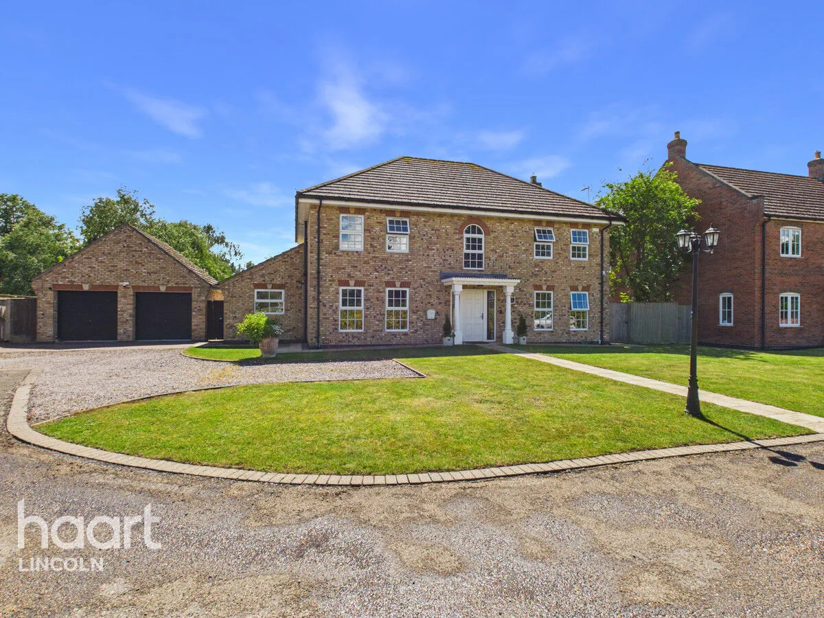 5 bed house for sale, Sutton Lane, Brant Broughton, LN5