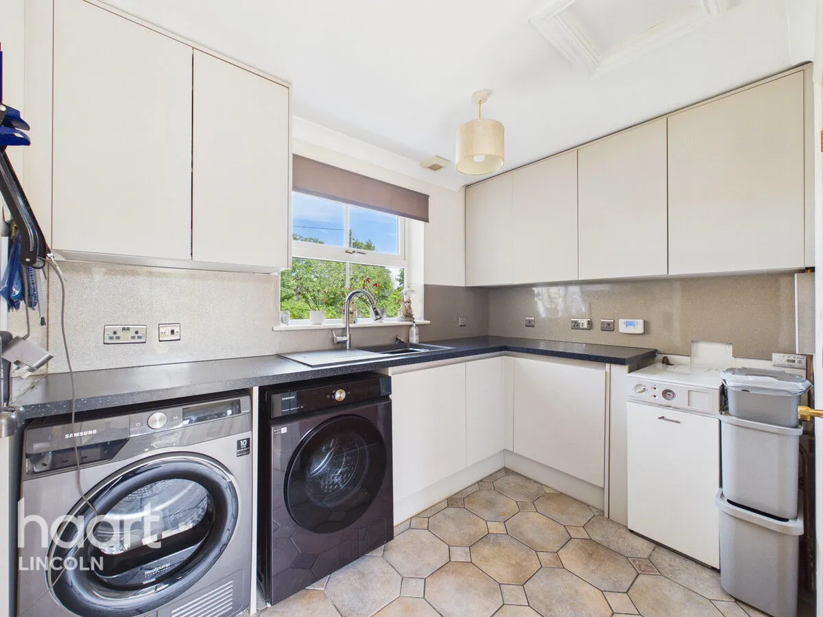 Sutton Lane, Brant Broughton, LN5, photo 9
