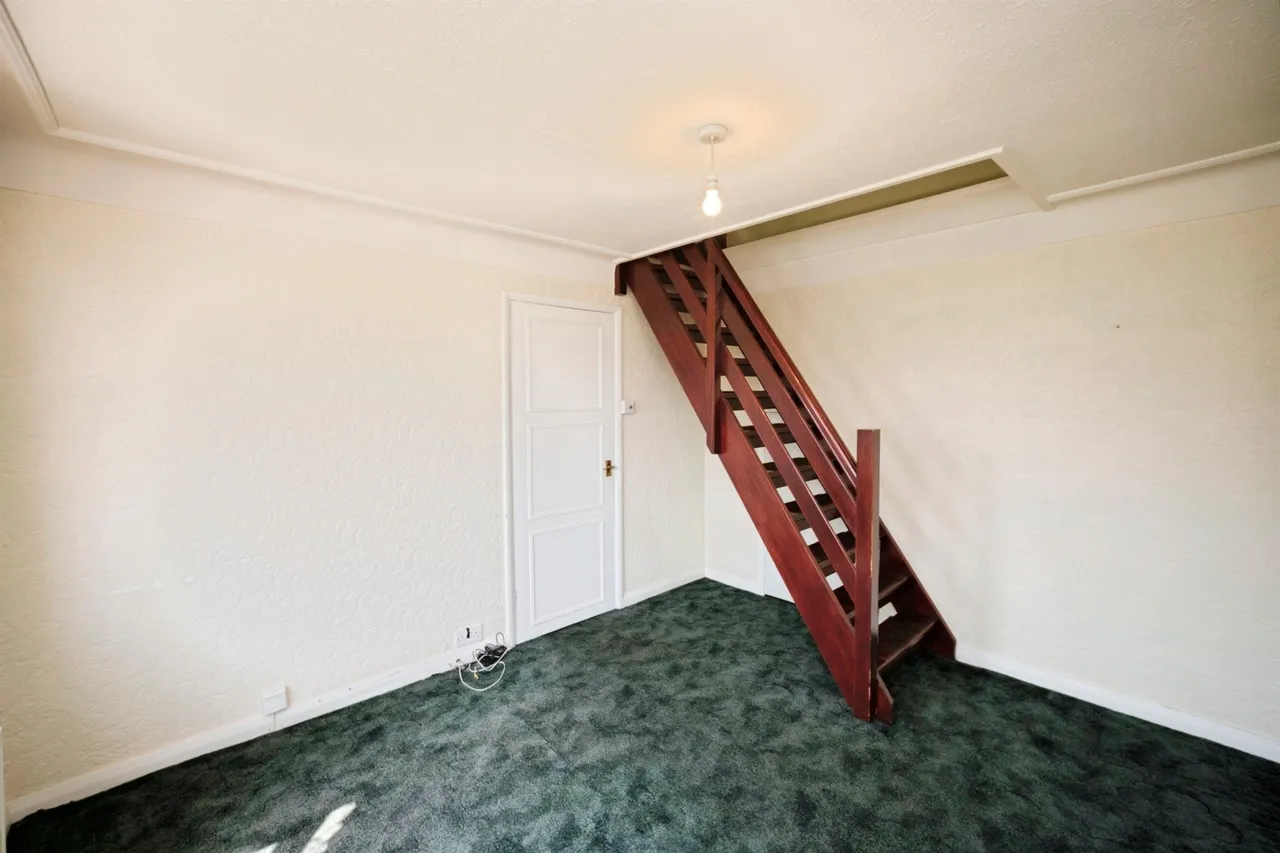 Ridgewood Drive, Wirral, photo 7