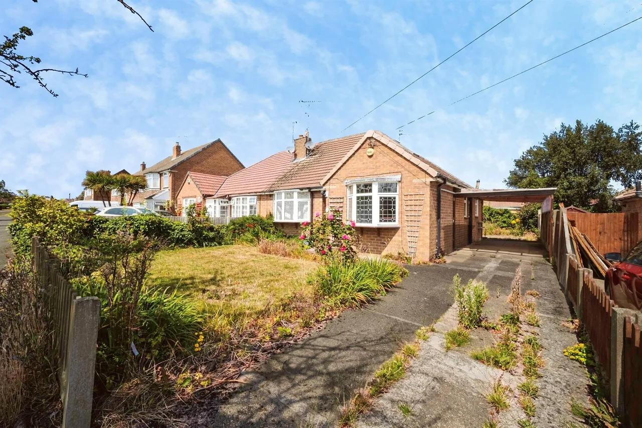 2 bed house for sale — Ridgewood Drive, Wirral