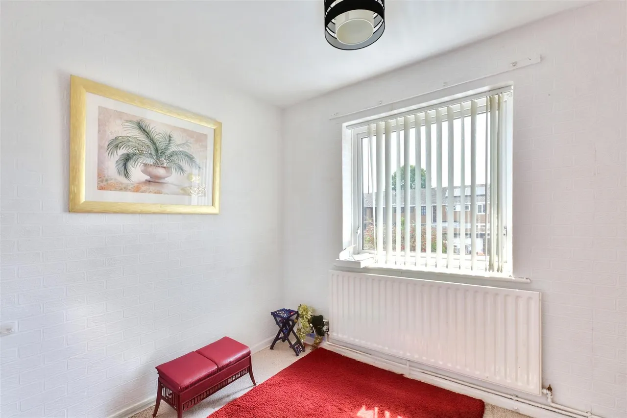 Cuxton Close, Strelley, NG8, photo 7