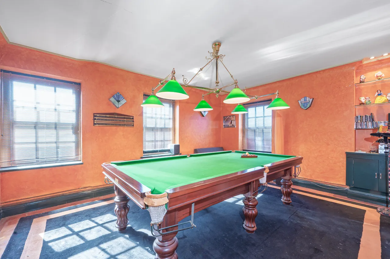 34 Yew Tree Court, Bridge Lane, London, photo 2