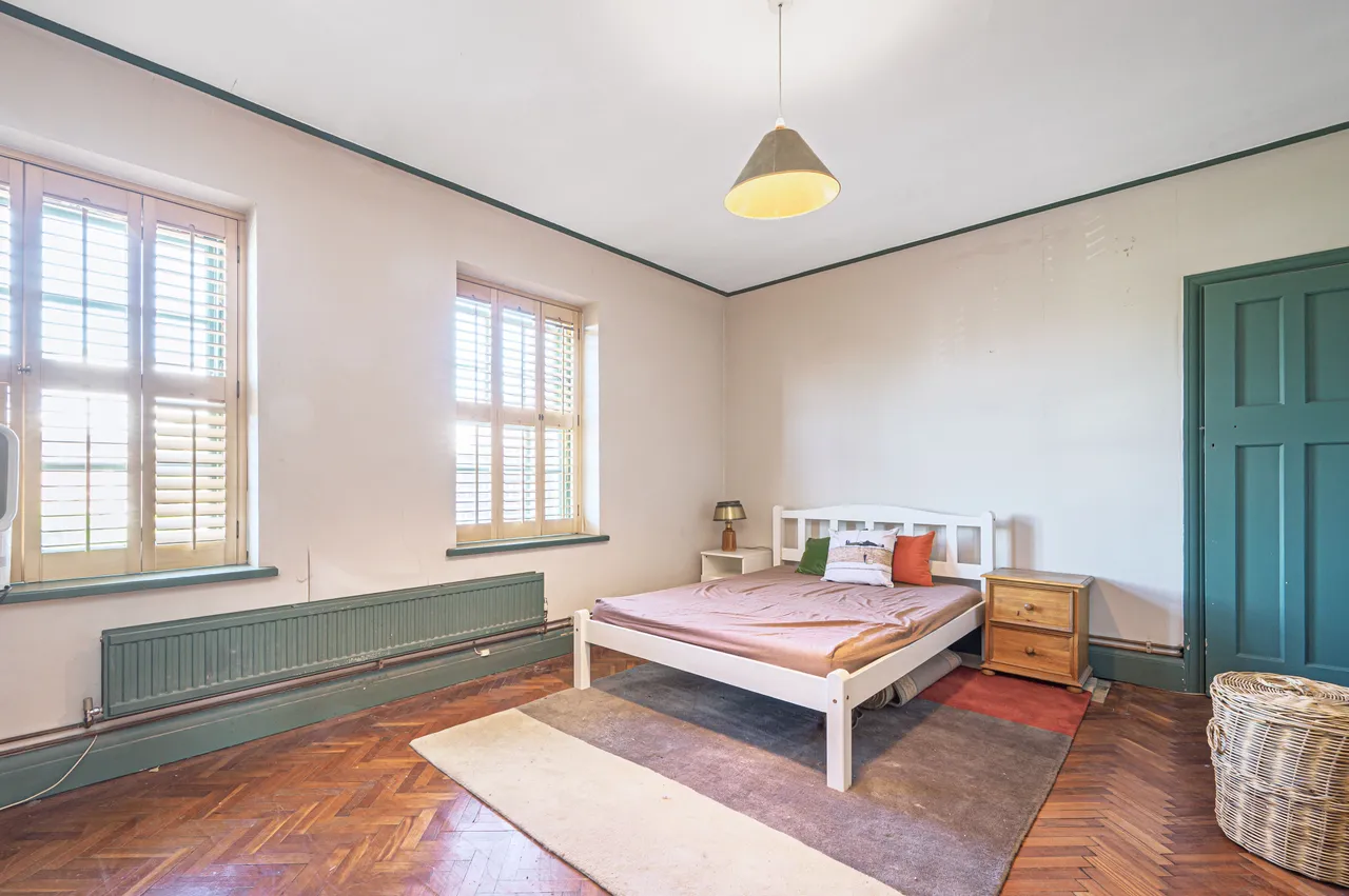 34 Yew Tree Court, Bridge Lane, London, photo 3