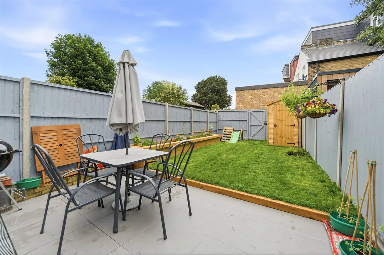 May Road, Twickenham, TW2 6RL, photo 2