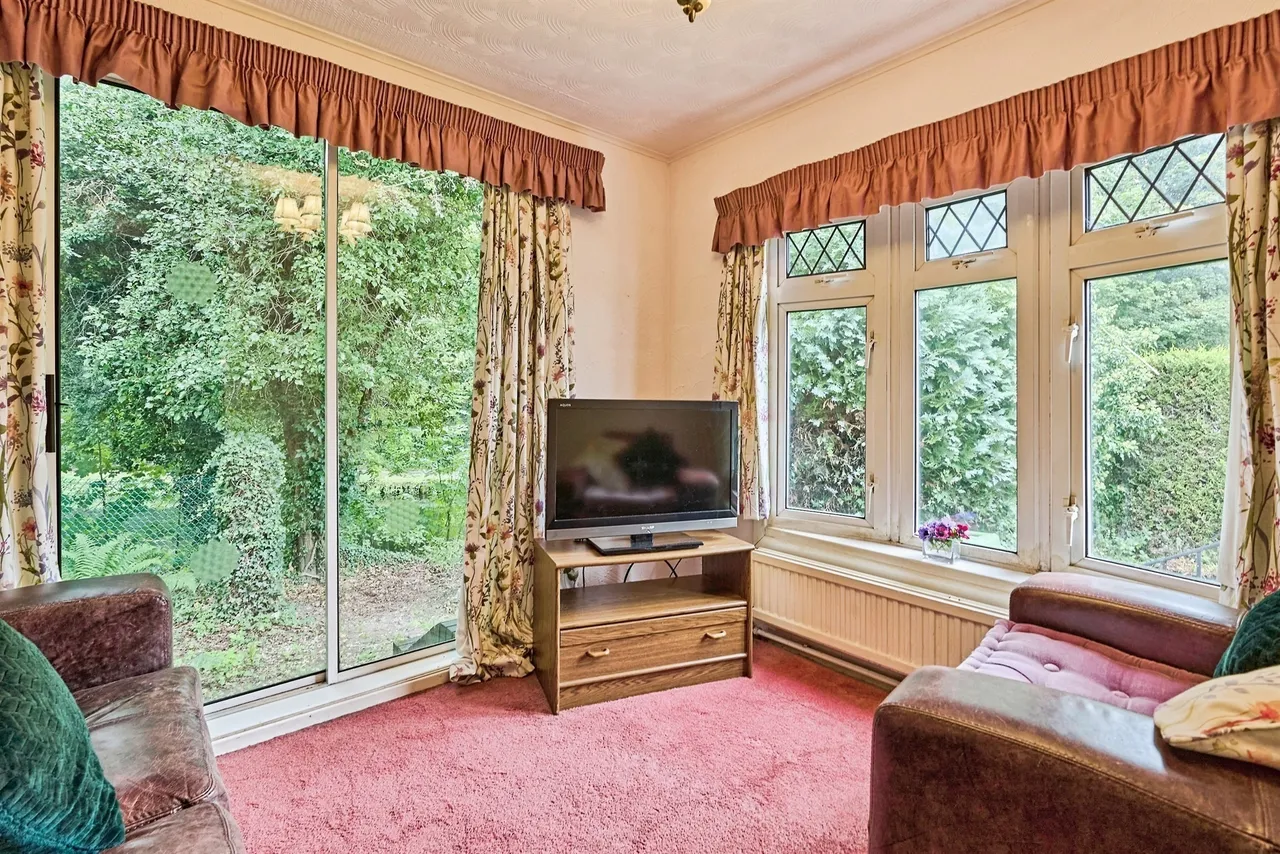 Oxley Moor Road, Oxley, Wolverhampton, photo 6