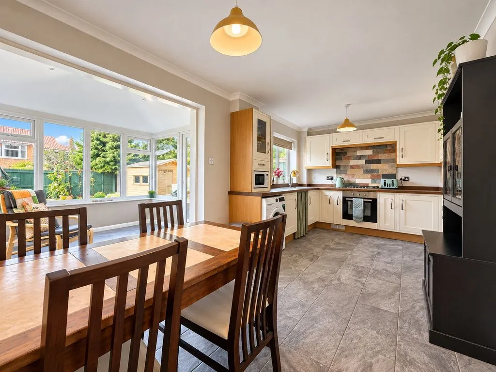 Preston Avenue, Sutton Coldfield, B76, photo 3