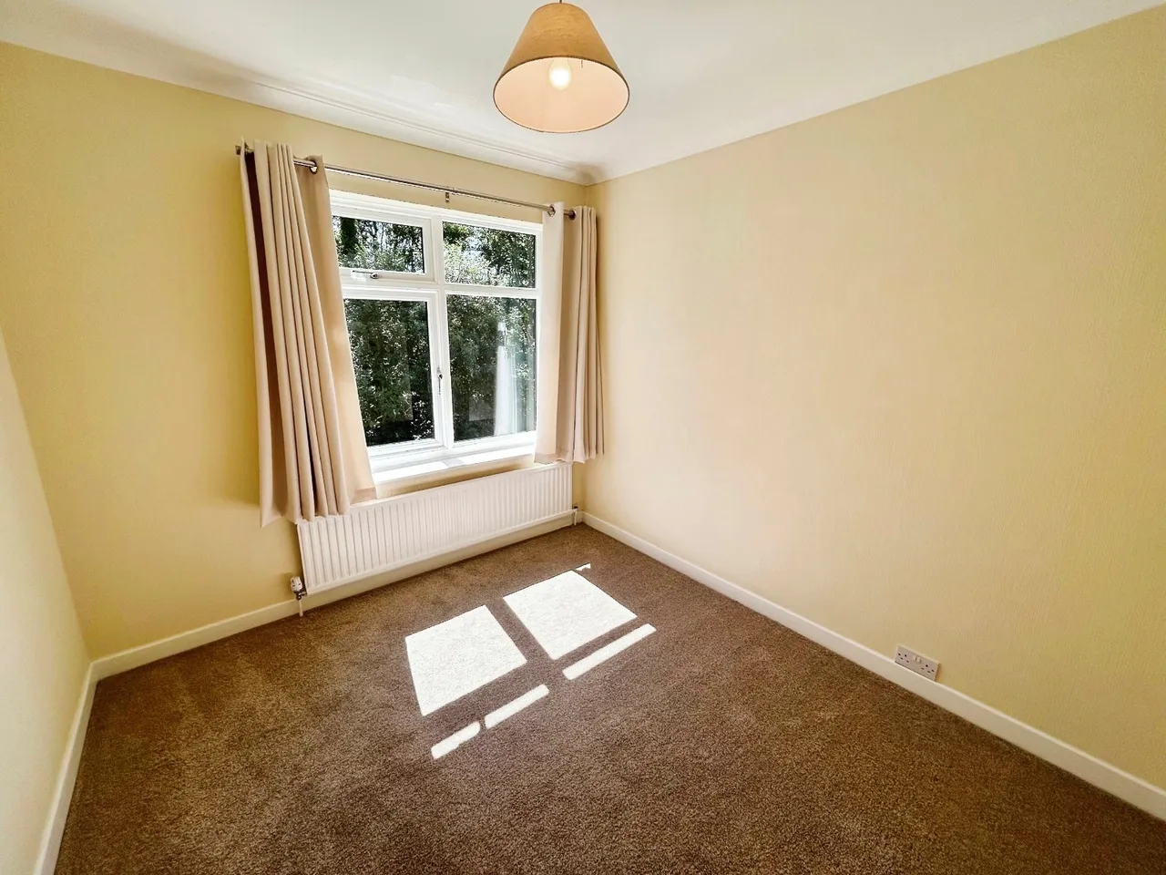 Cedar Drive, Urmston, M41, photo 12