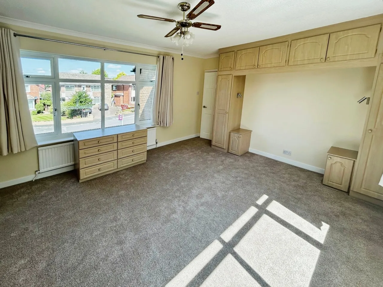 Cedar Drive, Urmston, M41, photo 9