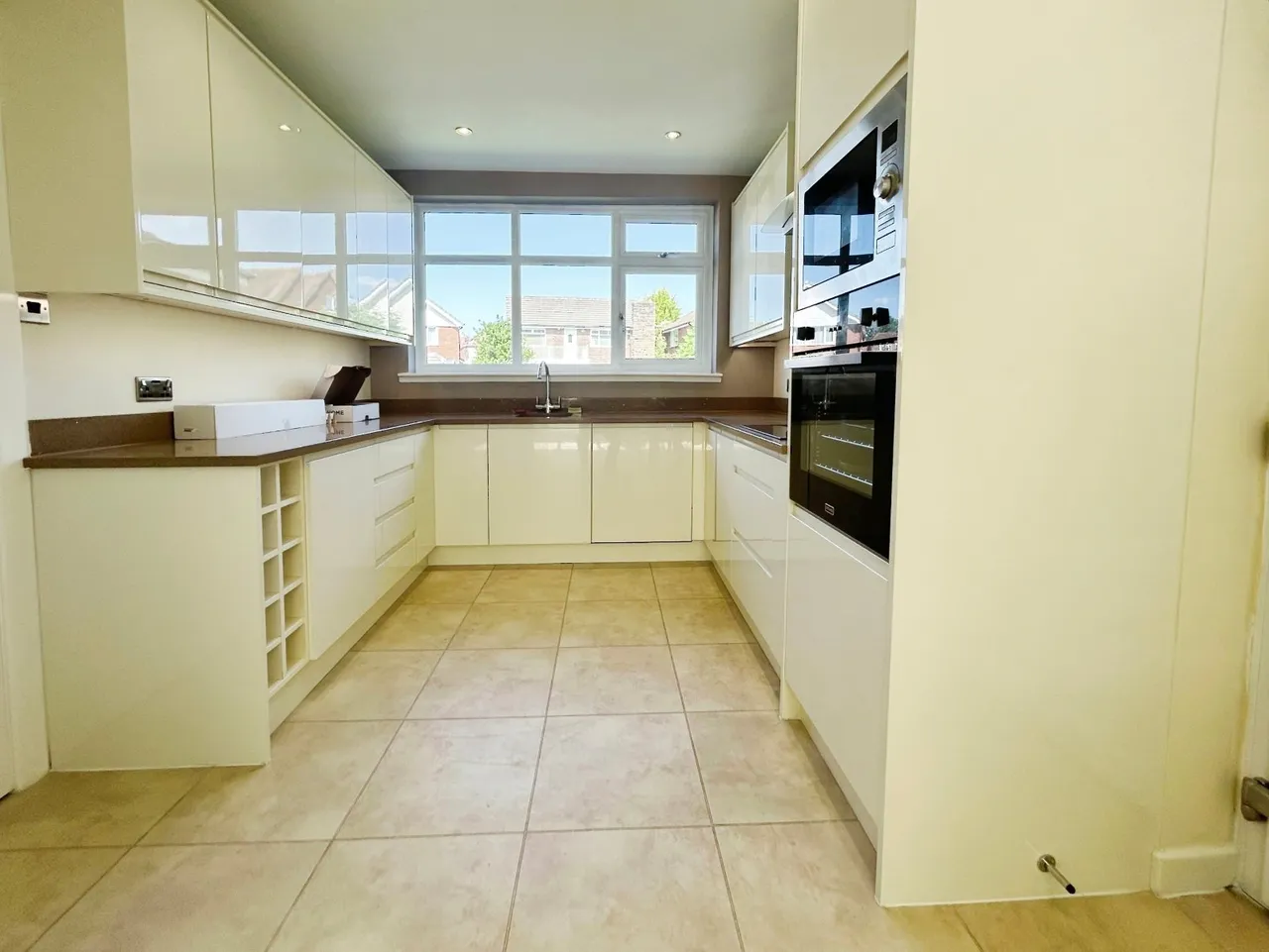 Cedar Drive, Urmston, M41, photo 6