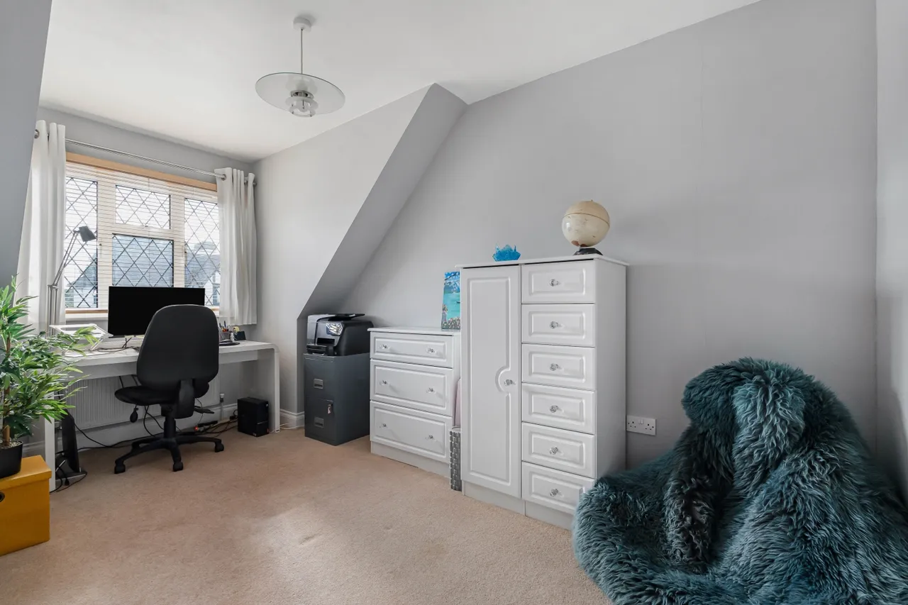 Manor Way, Surrey Egham, TW20, photo 20