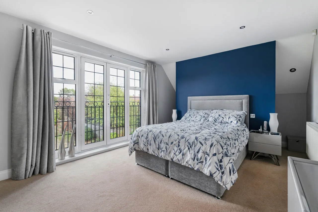 Manor Way, Surrey Egham, TW20, photo 14