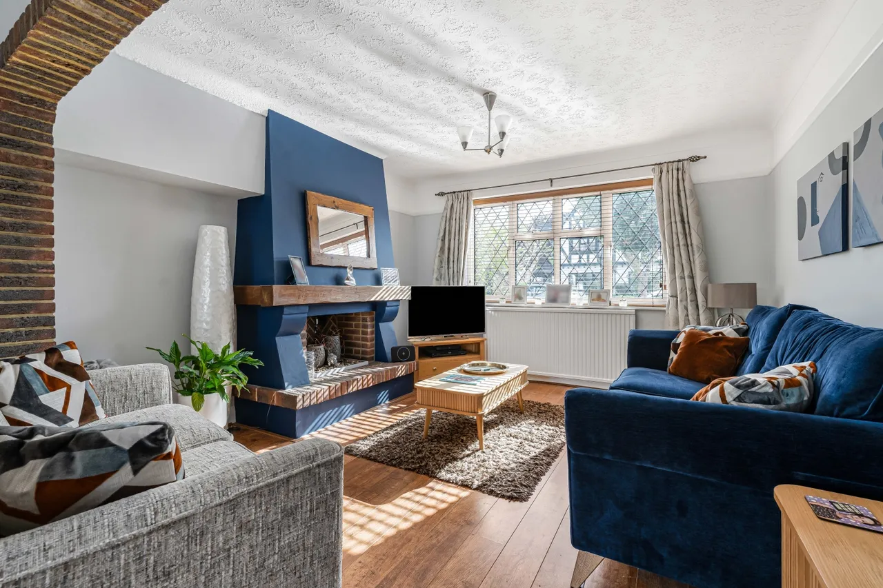 Manor Way, Surrey Egham, TW20, photo 5