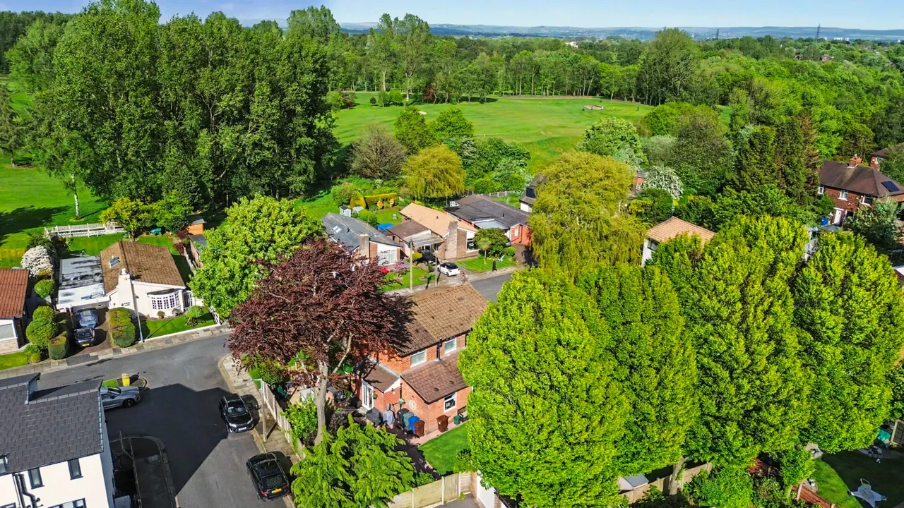 Philips Drive, Whitefield, M45, photo 2