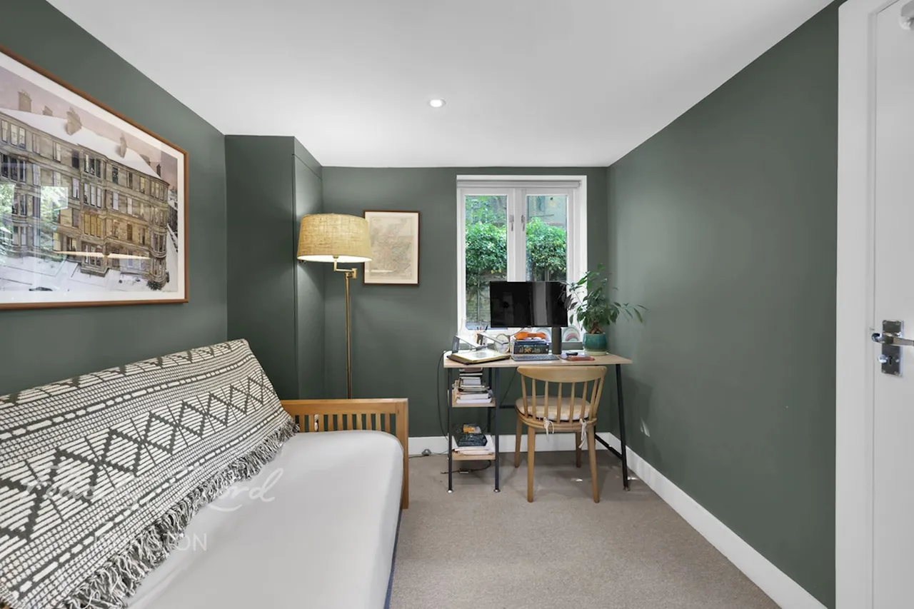 Beresford Road, London, photo 20