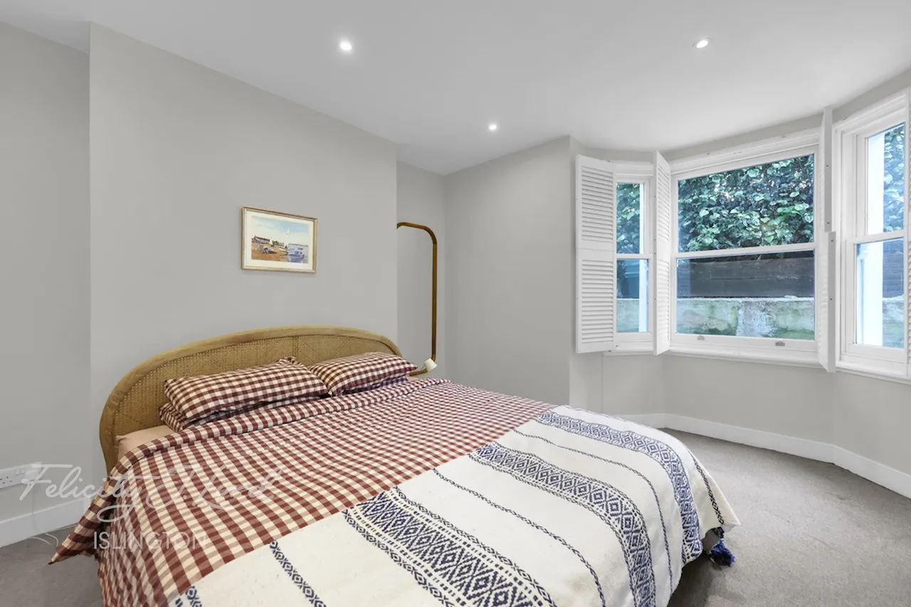 Beresford Road, London, photo 8