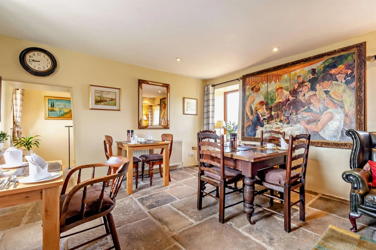 Eyam, Hope Valley, S32, photo 10