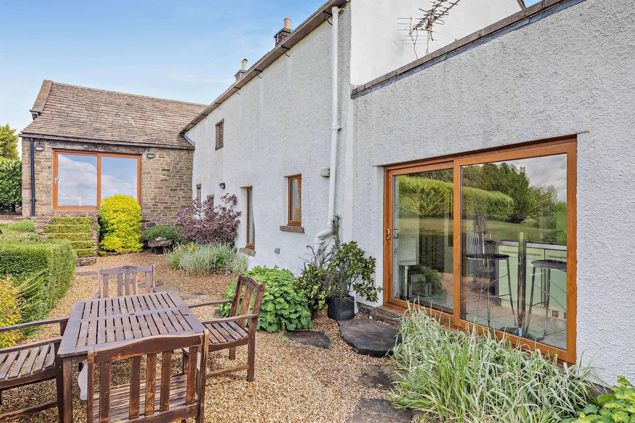 Eyam, Hope Valley, S32, photo 12