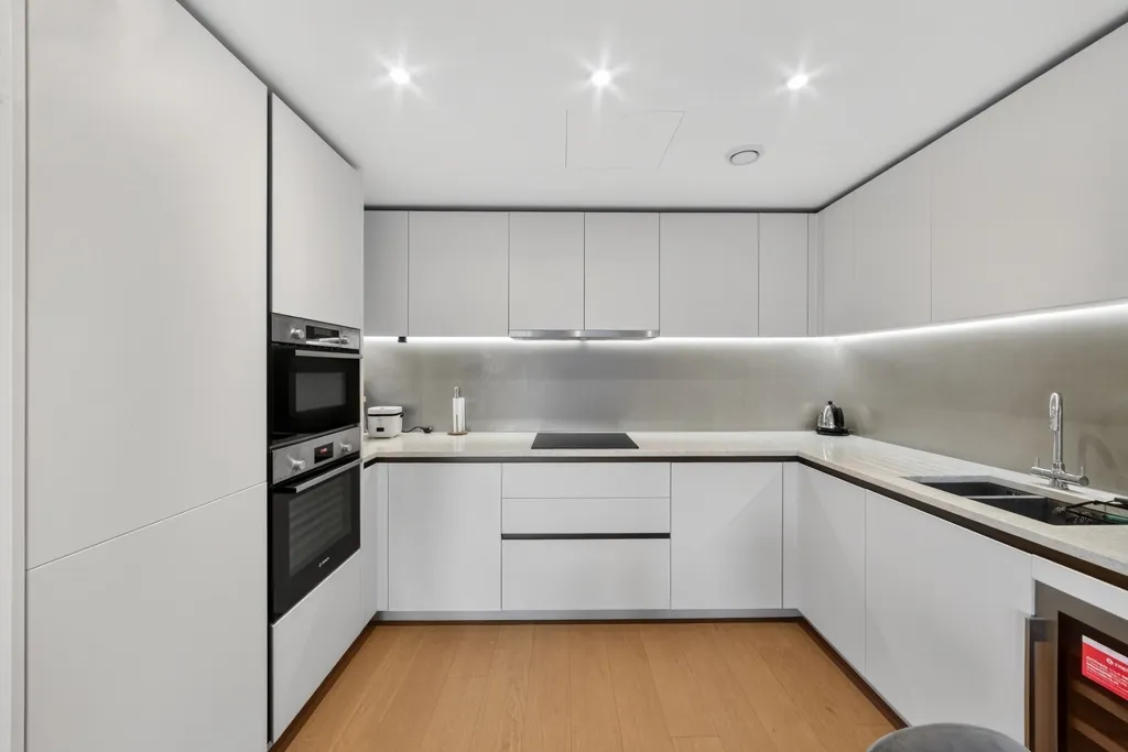 Tierney Lane, Hammersmith, W6, photo 4