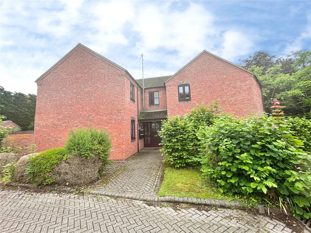 2 bed flat for sale, Bryan Mews, Bidford-on-Avon, B50