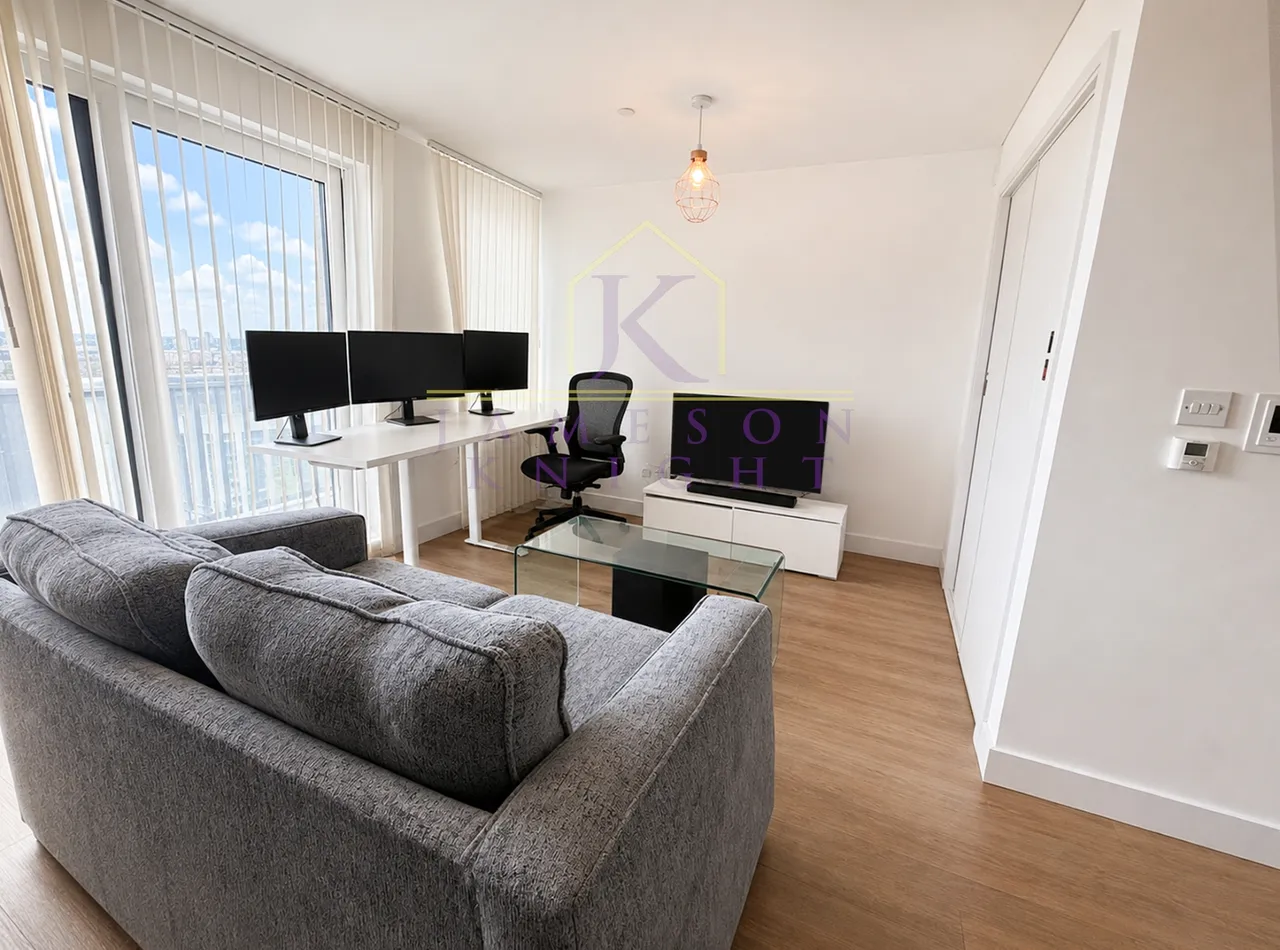 1 bed flat for sale, Hannaford Walk, London, E3