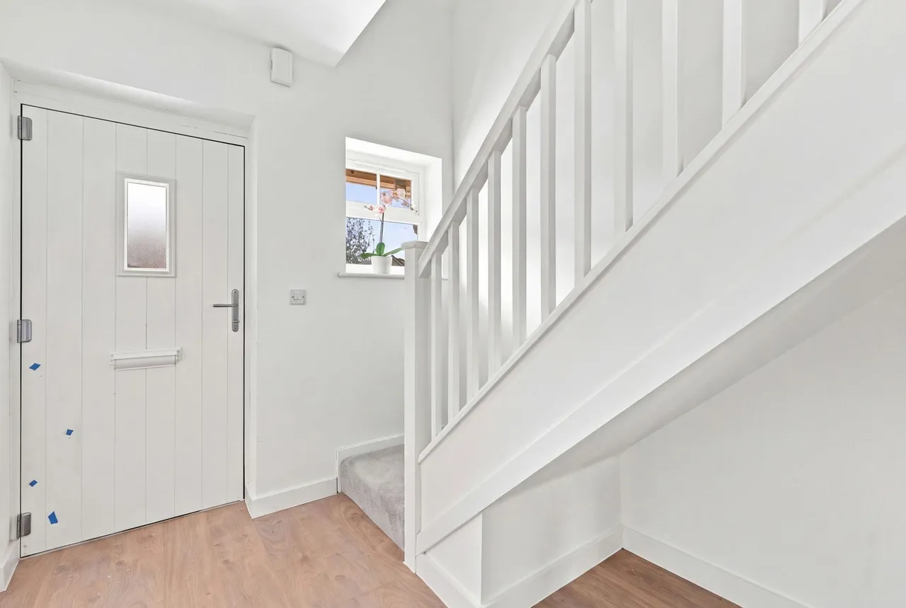 Morton Road, East Grinstead, RH19, photo 13