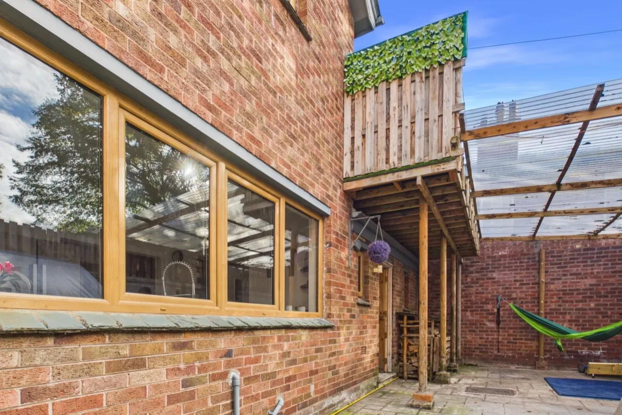 Victoria Road, Chester, CH2, photo 19
