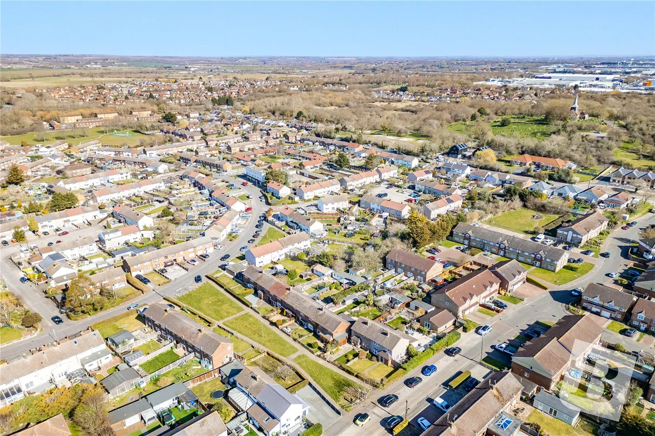 Dowland Walk, Basildon, SS15, photo 22