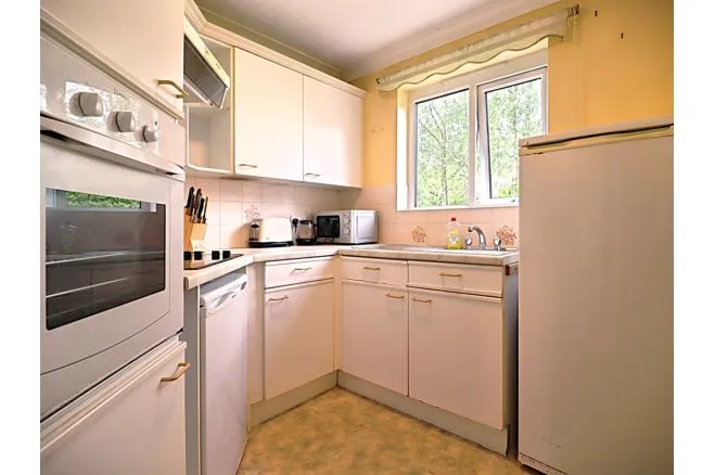 Velindre Road, Cardiff, CF14, photo 7