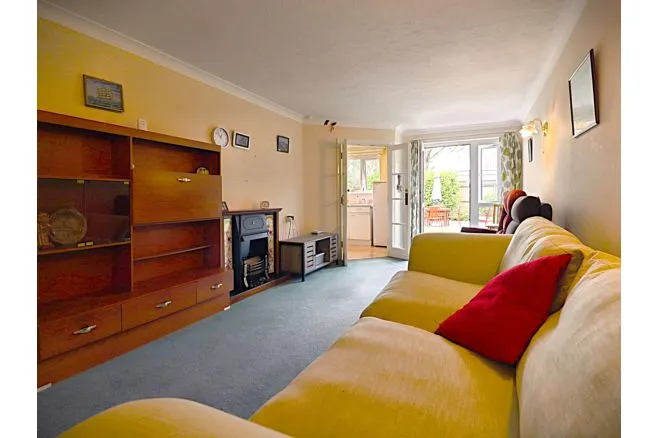 Velindre Road, Cardiff, CF14, photo 3