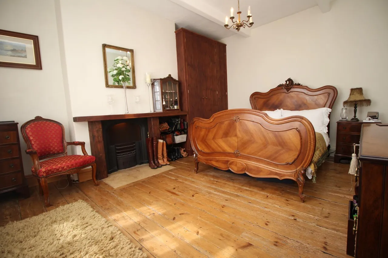 High Road, Manthorpe, NG31, photo 7