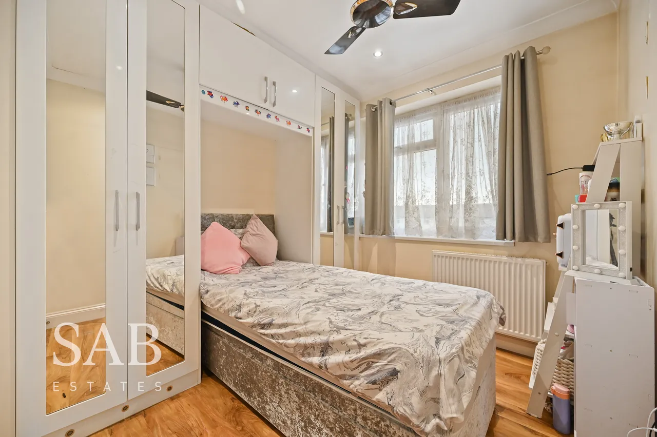 Allenby Road, Southall, UB1, photo 8