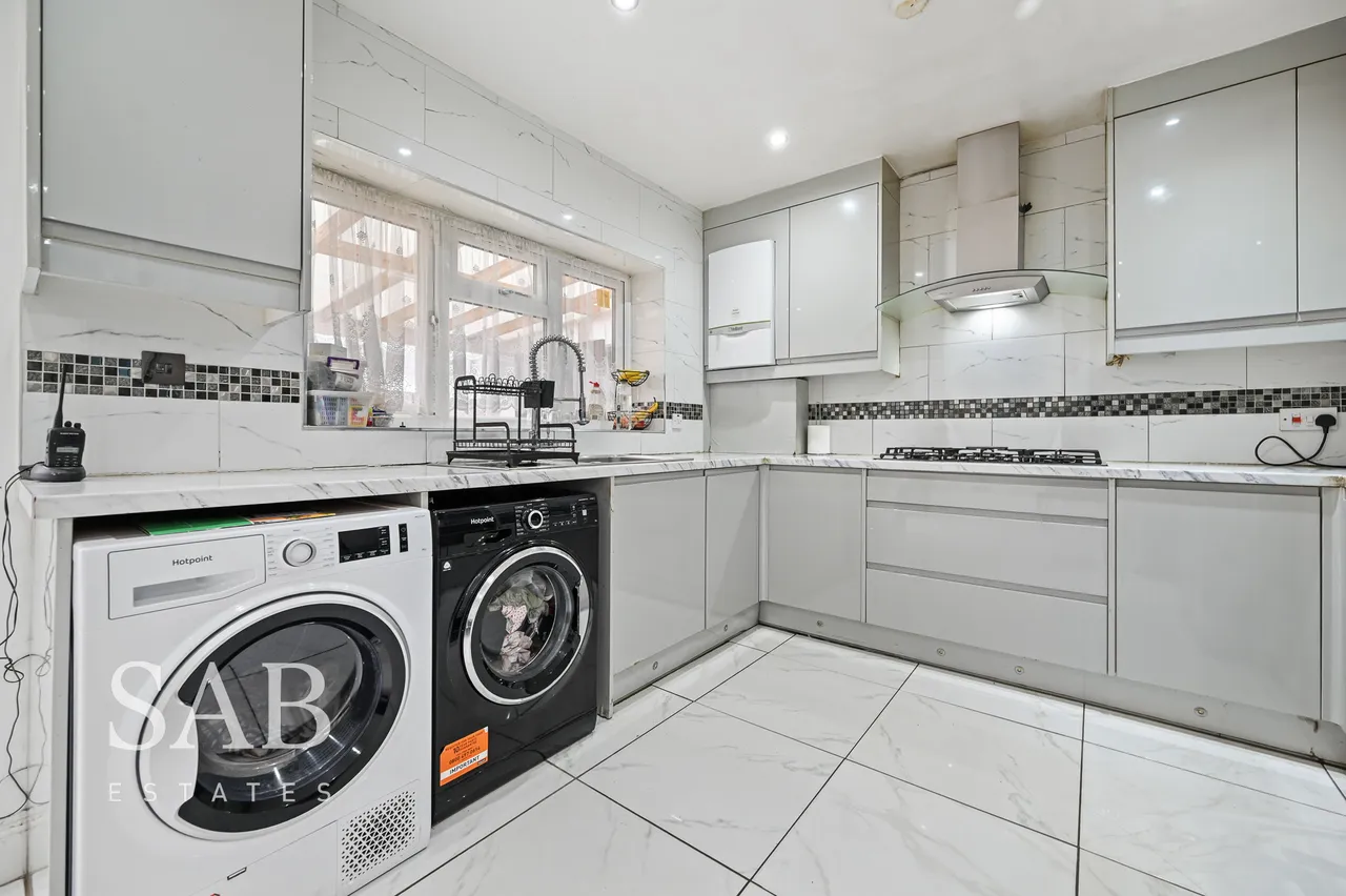 Allenby Road, Southall, UB1, photo 3