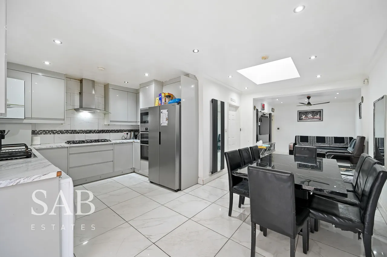 Allenby Road, Southall, UB1, photo 4