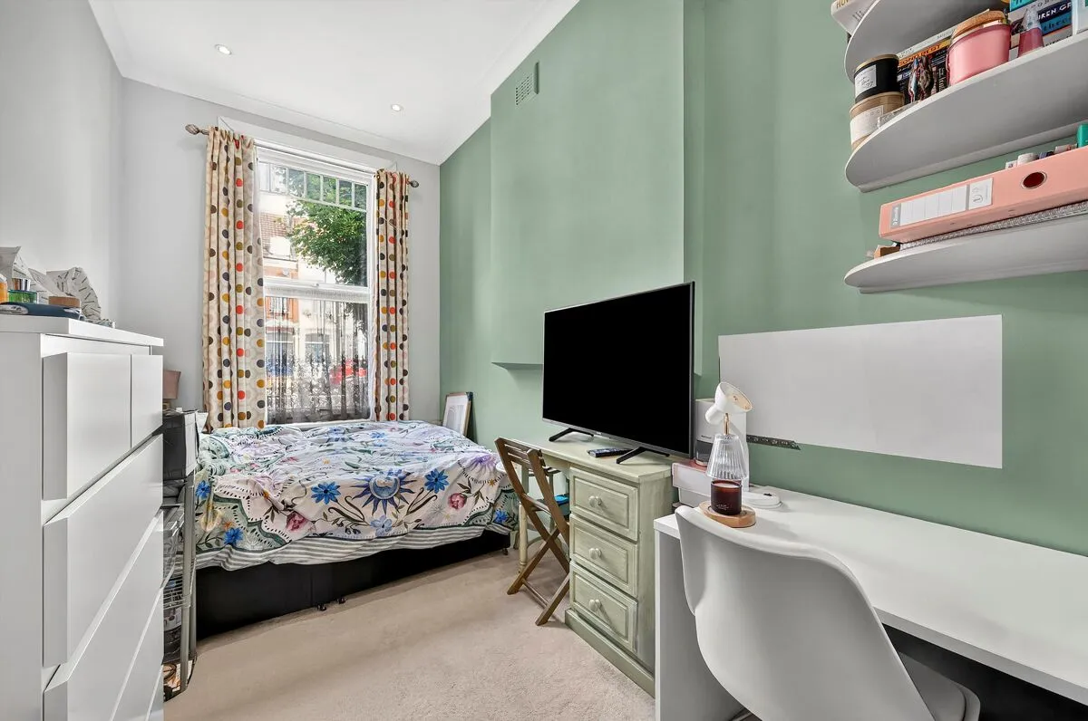 Anson Road, London, NW2, photo 8