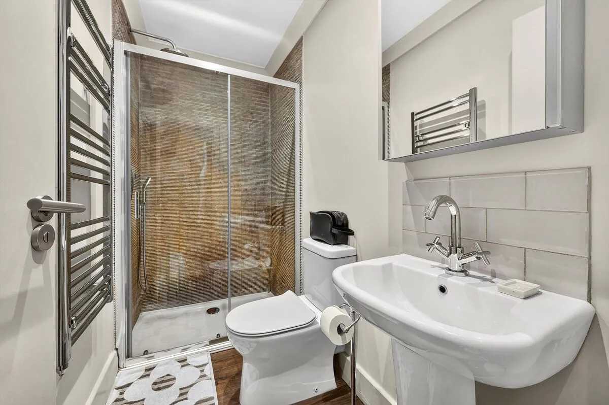 Anson Road, London, NW2, photo 6