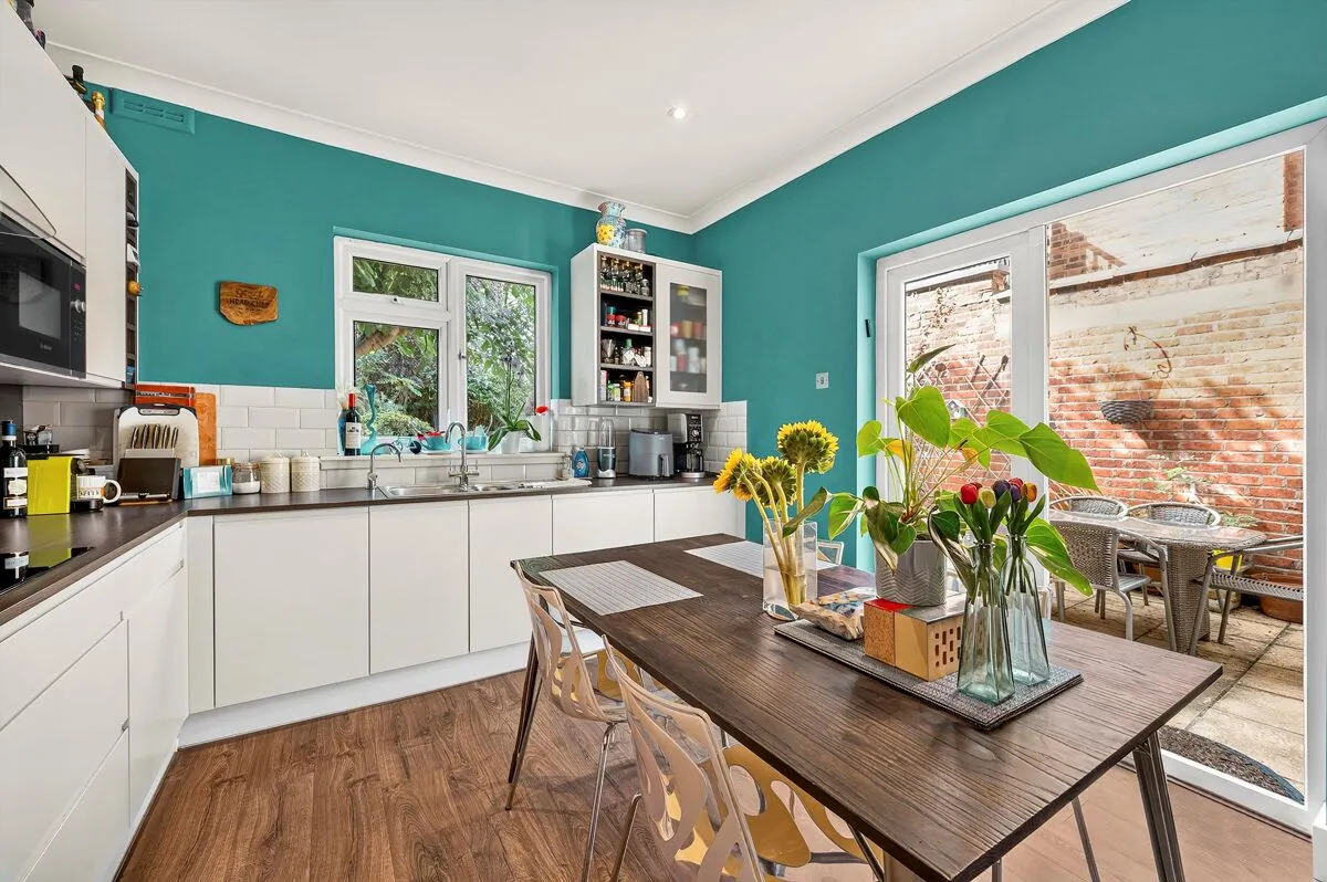 3 bed flat for sale, Anson Road, London, NW2