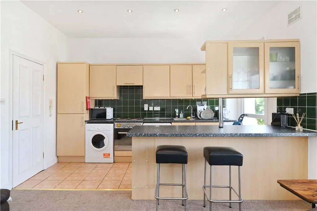 Harvist Road, London, NW6, photo 29