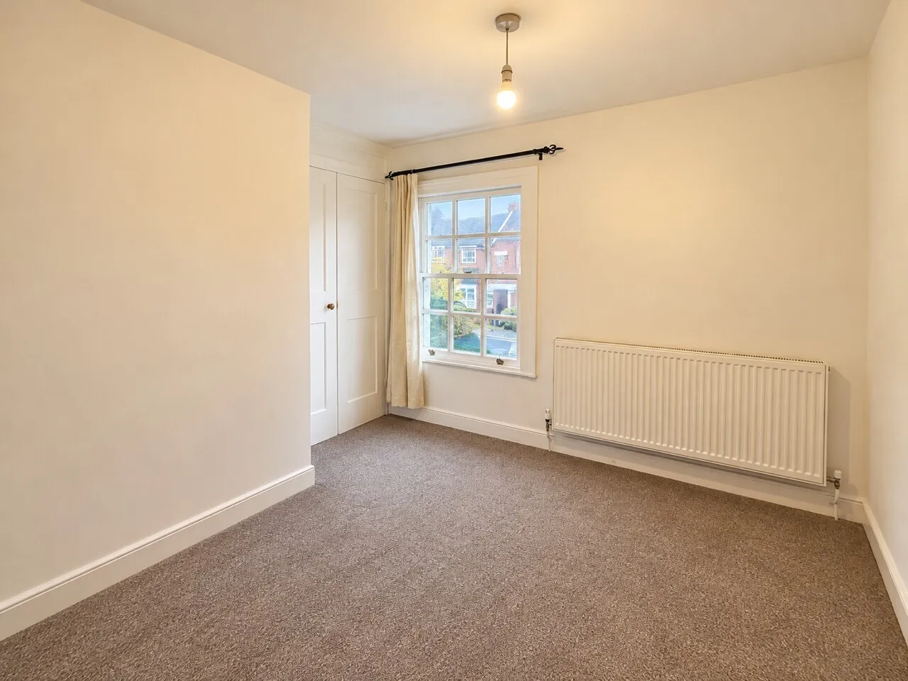 Horndean, PO8, photo 7