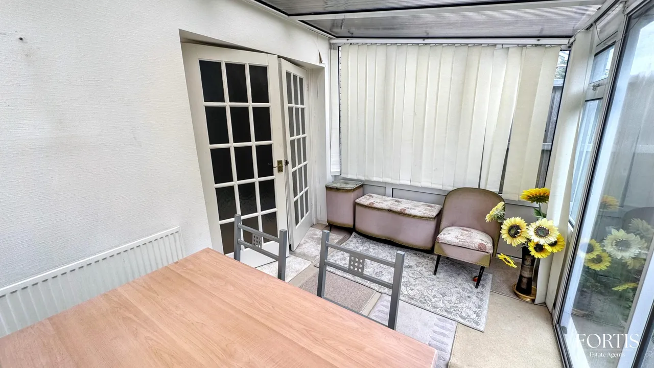 Beale Close, Cardiff, CF5, photo 8