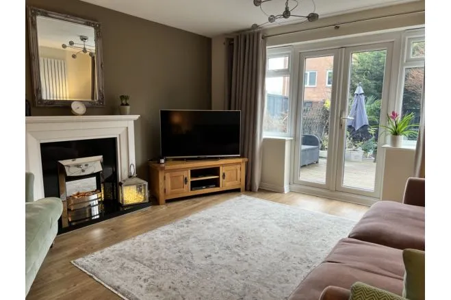 Wisteria Way, Nuneaton, photo 5