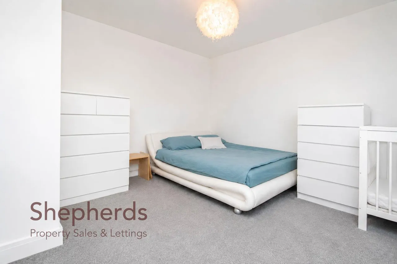 Eleanor Cross Road, Waltham Cross, EN8, photo 10